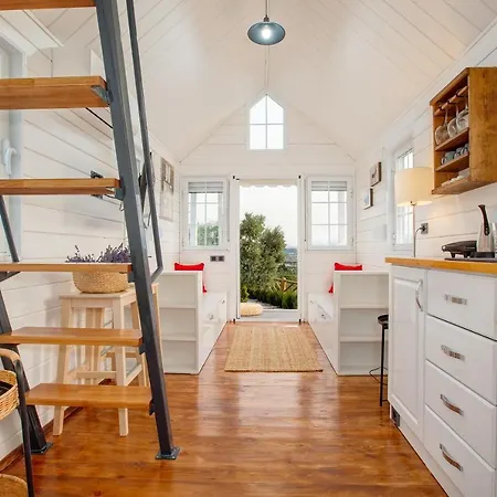 Urlachi Ciftligi בית חווה אורלה