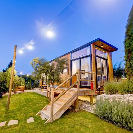 בית חווה Urlachi Ciftligi *