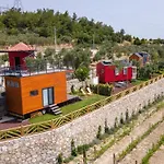 Urlachi Ciftligi Urla