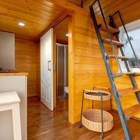 Urlachi Ciftligi Urla