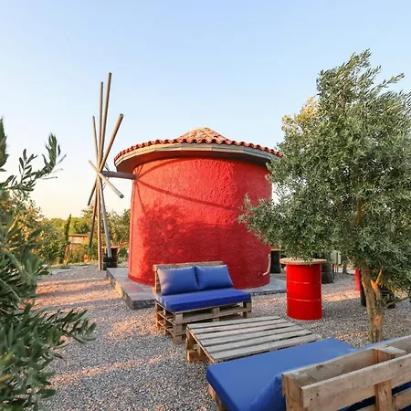 Urlachi Ciftligi Urla