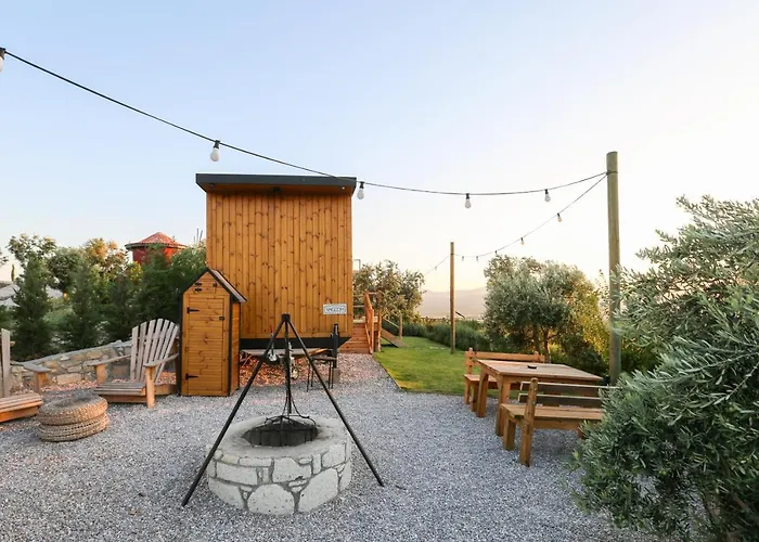 Urlachi çiftliği Séjour à la ferme *